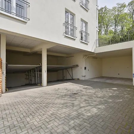 Lejlighed Ferienwohnung-13-villa-celia-sellin-strandnah-fuer-6-personen *