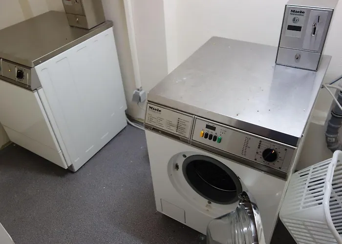 Ferienwohnung-13-villa-celia-sellin-strandnah-fuer-6-personen Appartement *