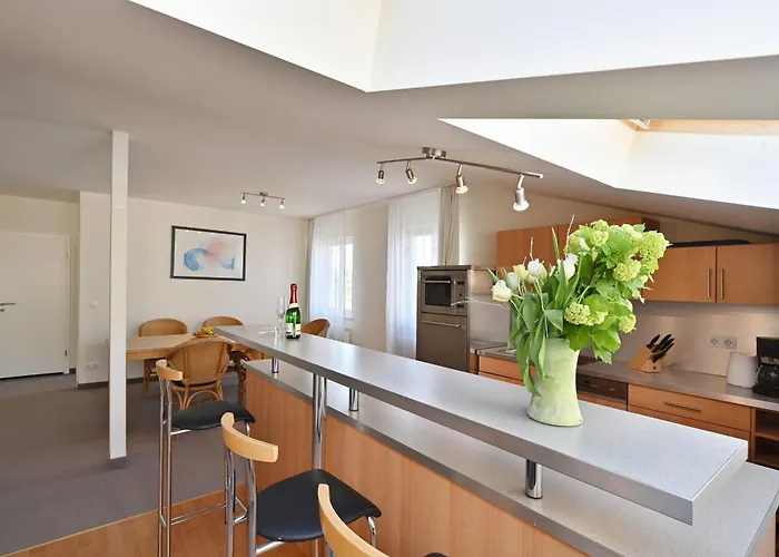 Ferienwohnung-13-villa-celia-sellin-strandnah-fuer-6-personen Appartement