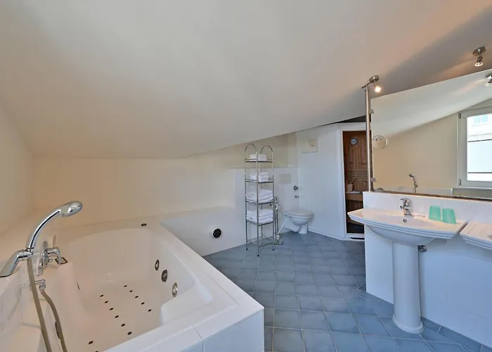 Ferienwohnung-13-villa-celia-sellin-strandnah-fuer-6-personen * Sellin (Rugen)